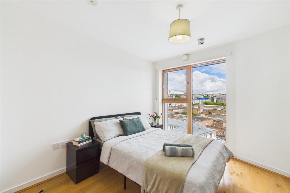 Images for Broad Weir, City Centre