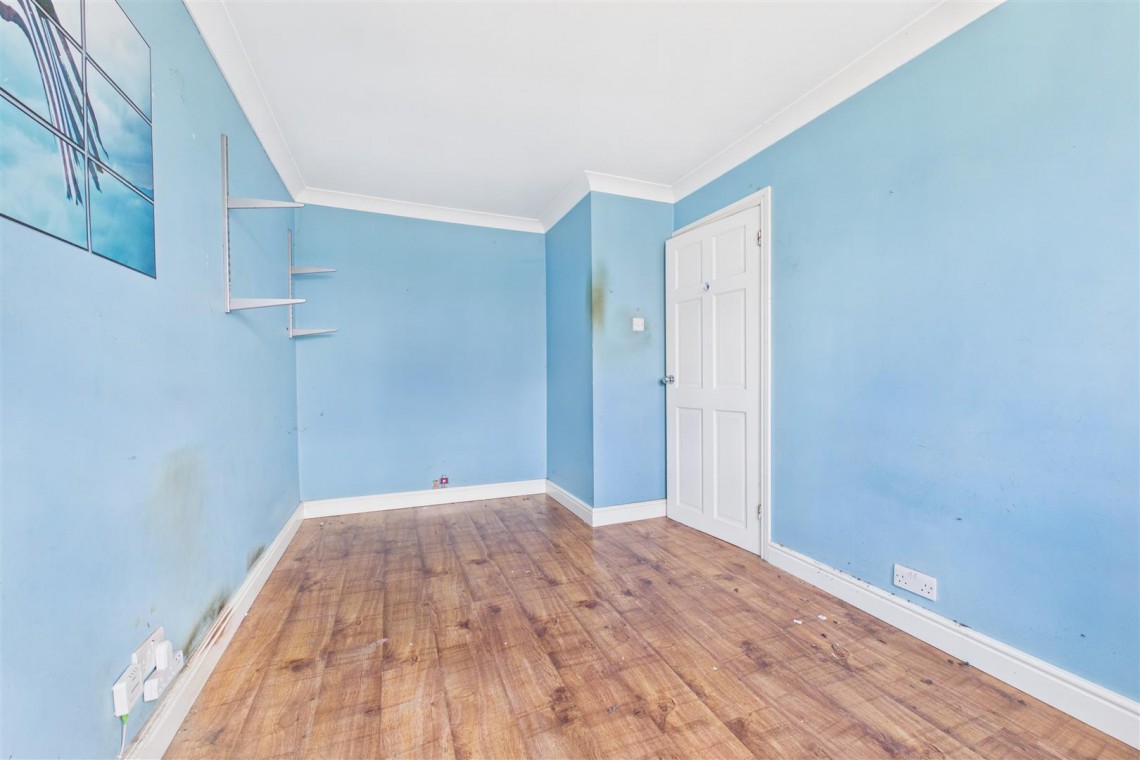 Images for HOUSE FOR MODERNISATION | YATE