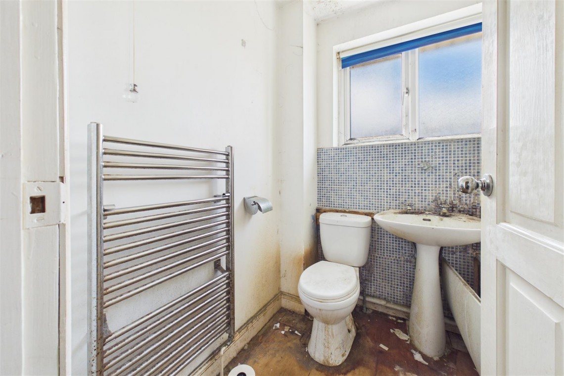 Images for HOUSE FOR MODERNISATION | YATE