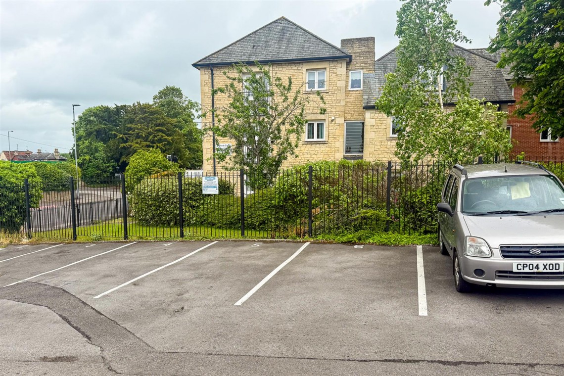 Images for RESI INVESTMENT | MELKSHAM