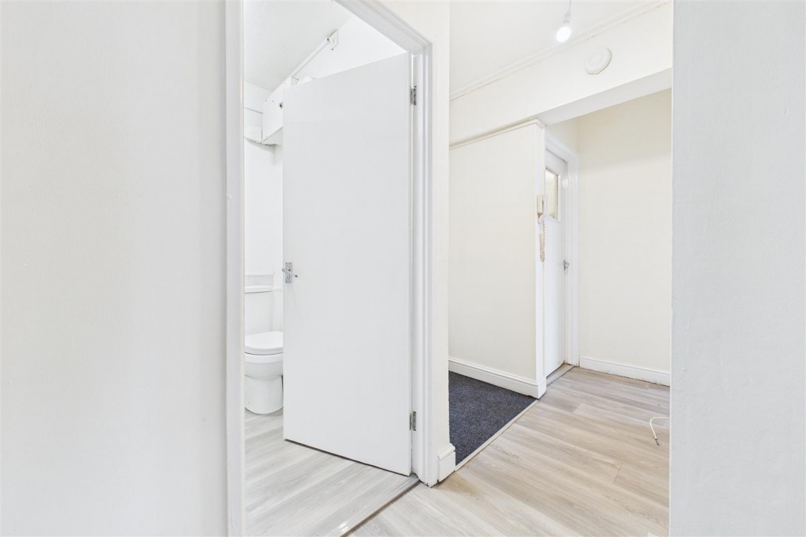 Images for 3 BED GARDEN FLAT | BS8