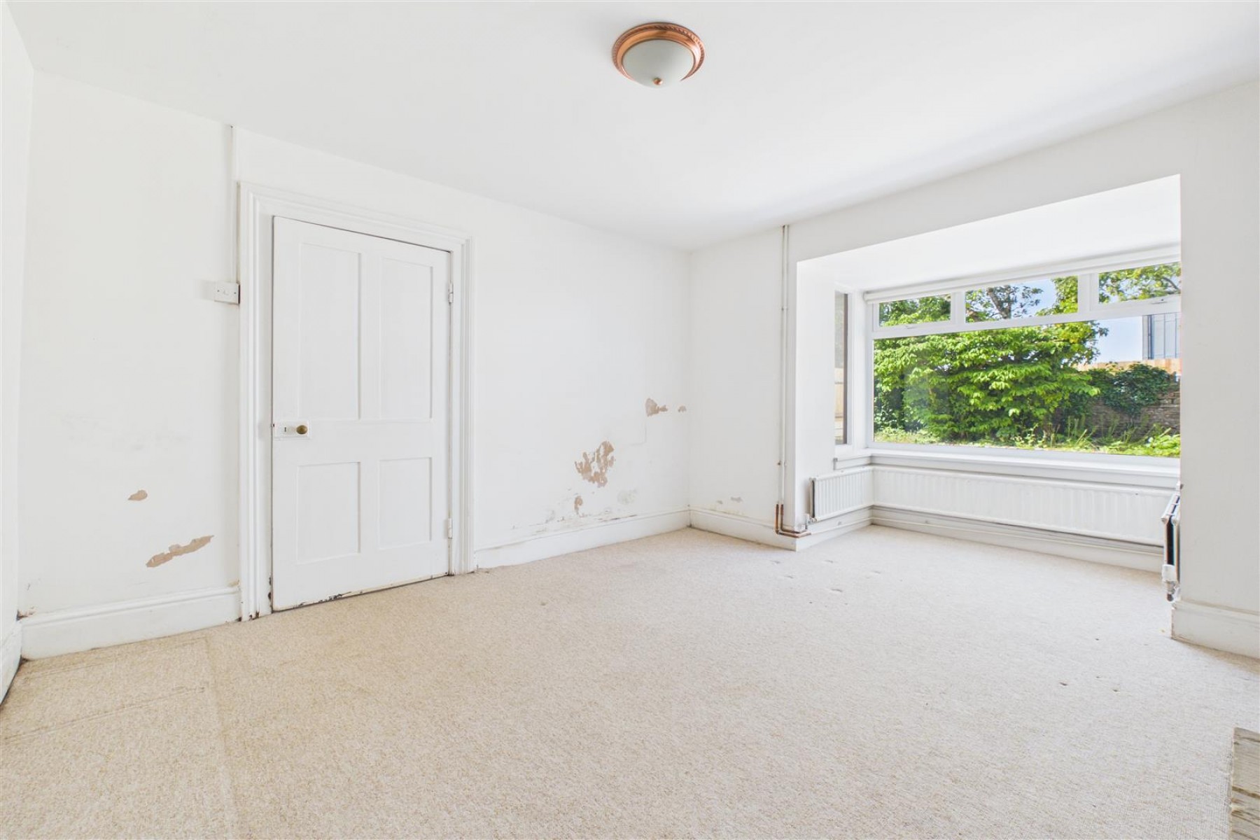 Images for DETACHED | UPDATING | BS37