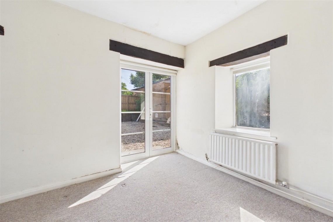 Images for DETACHED | UPDATING | BS37