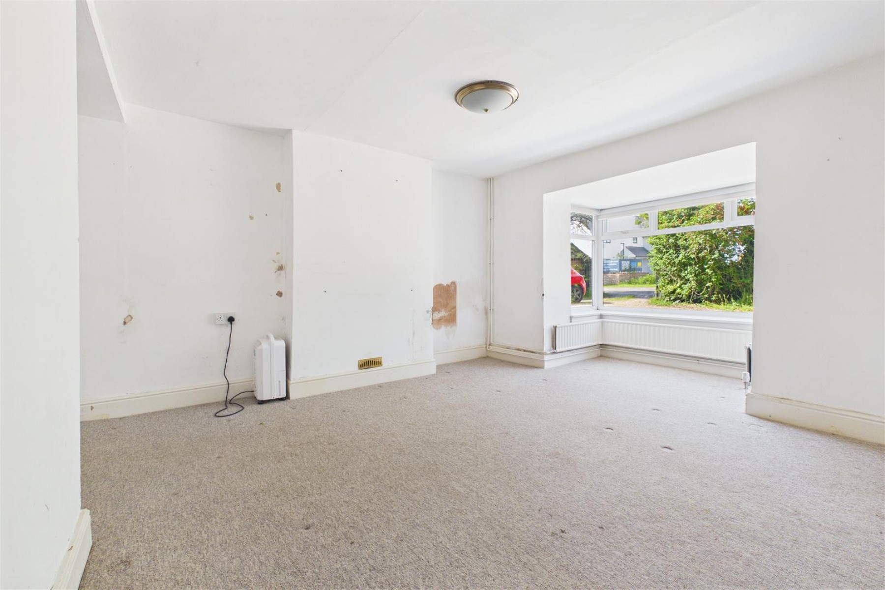 Images for DETACHED | UPDATING | BS37
