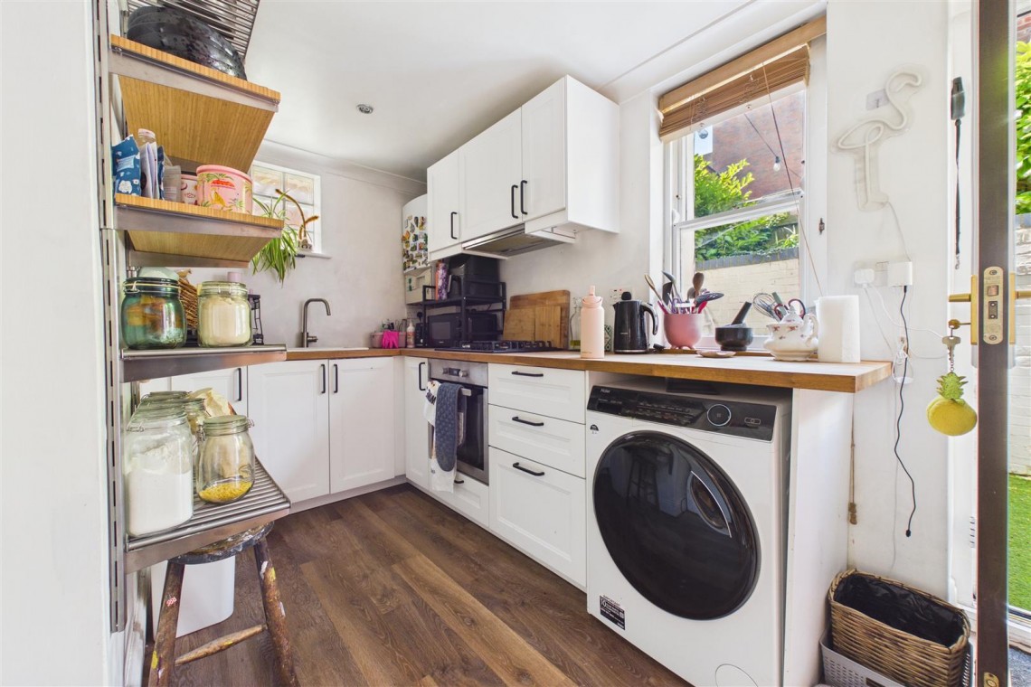 Images for GARDEN FLAT | REDUCED £ | CHELTENHAM