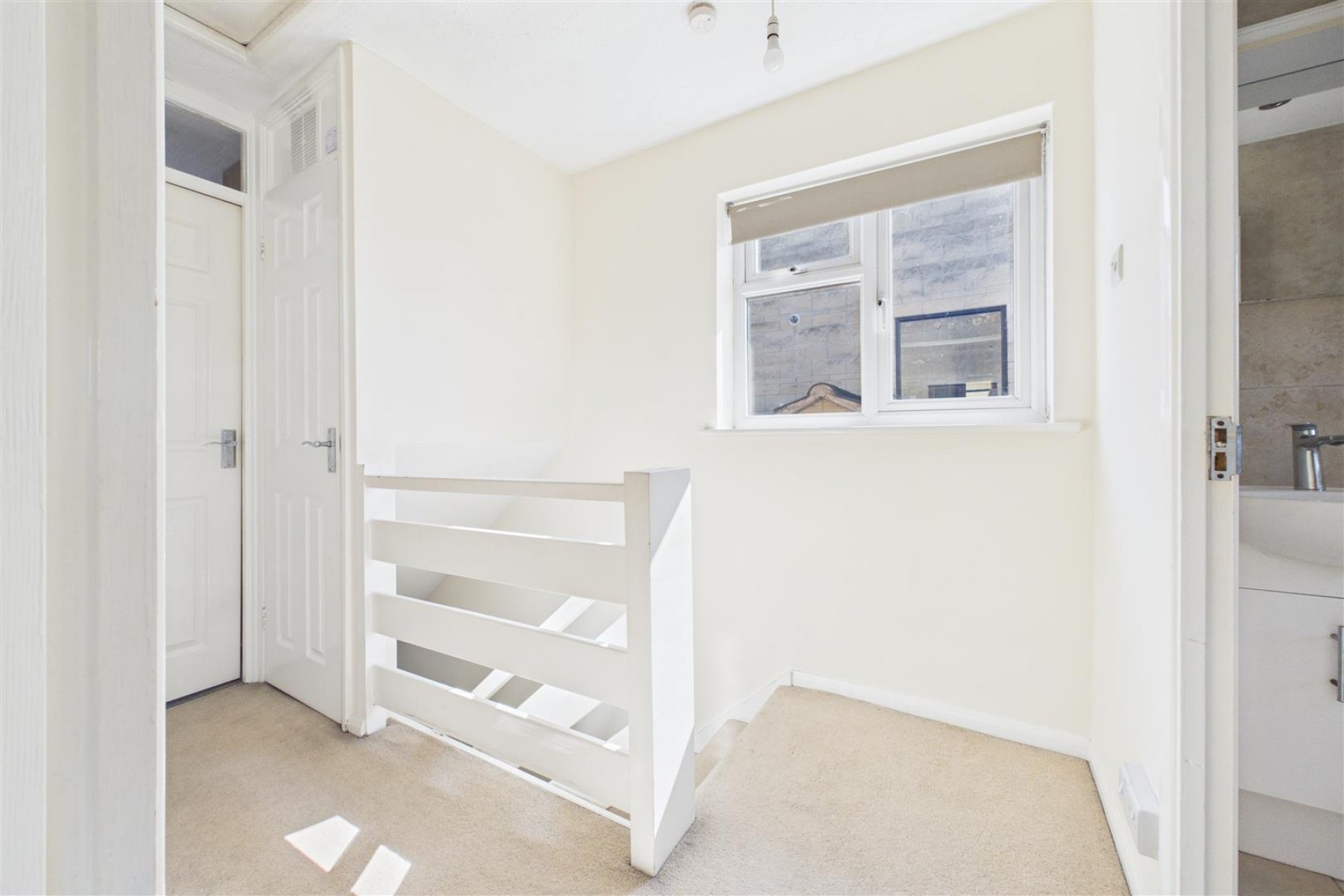 Images for REDUCED | COSMETIC UPDATING | BS10