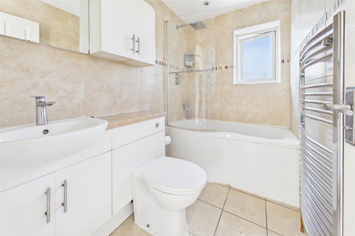 Images for REDUCED | COSMETIC UPDATING | BS10