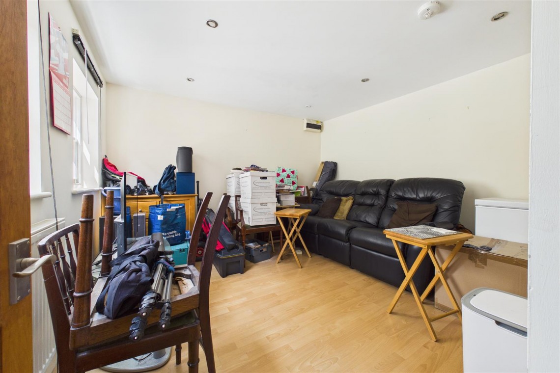 Images for INVESTMENT OPPORTUNITY | GL1