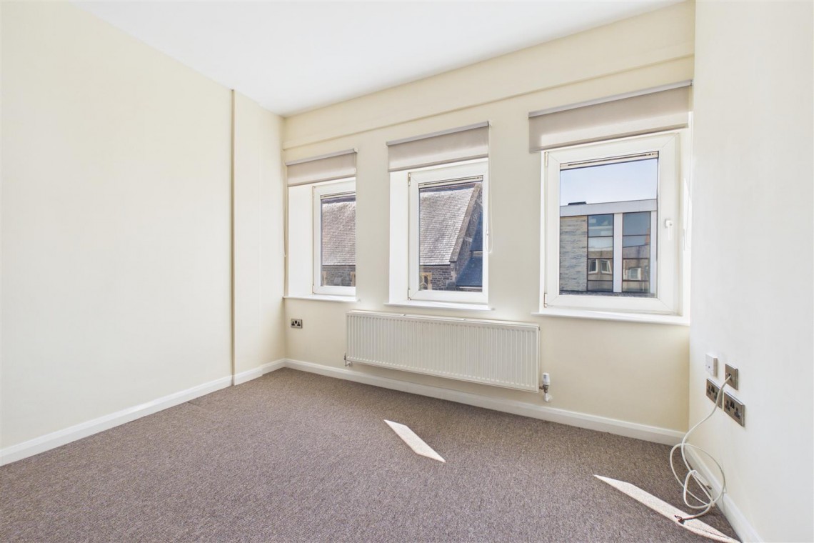 Images for FLAT | REDUCED £ | KEYNSHAM