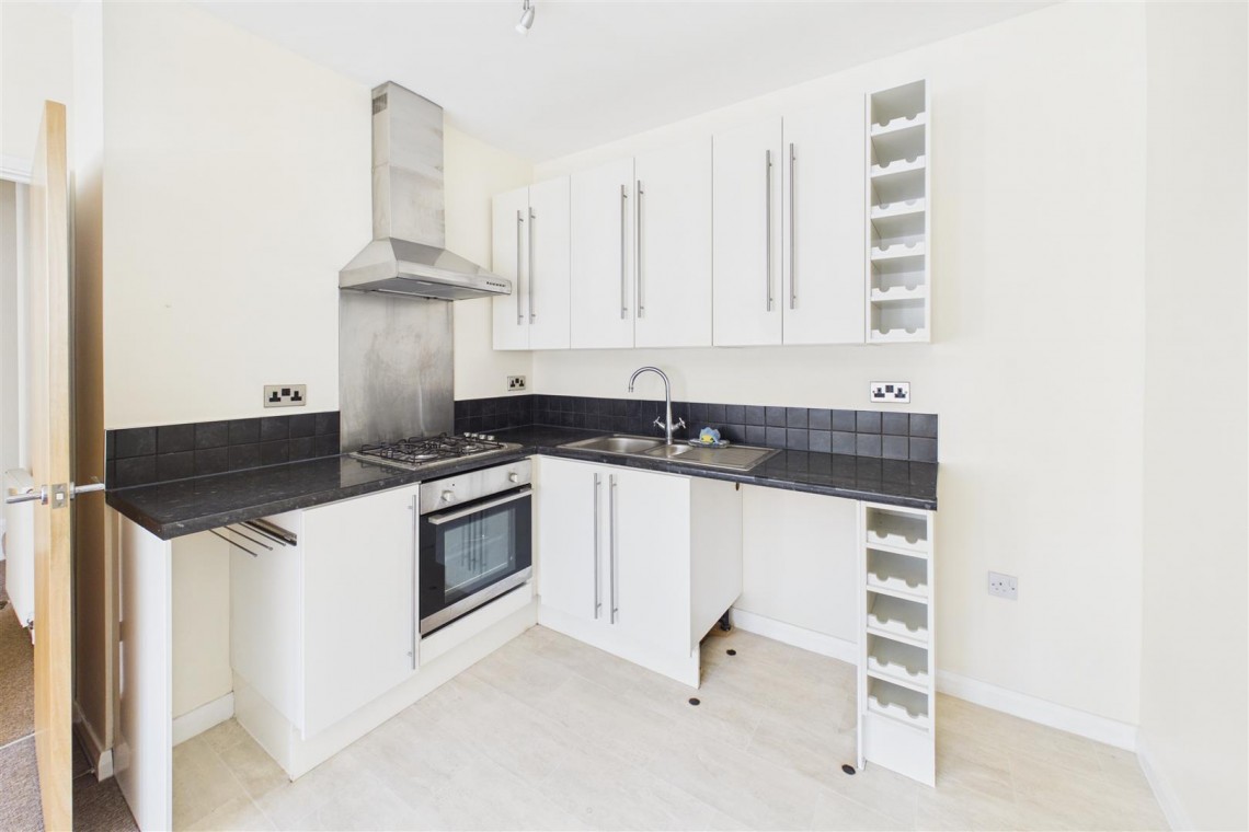 Images for FLAT | REDUCED £ | KEYNSHAM