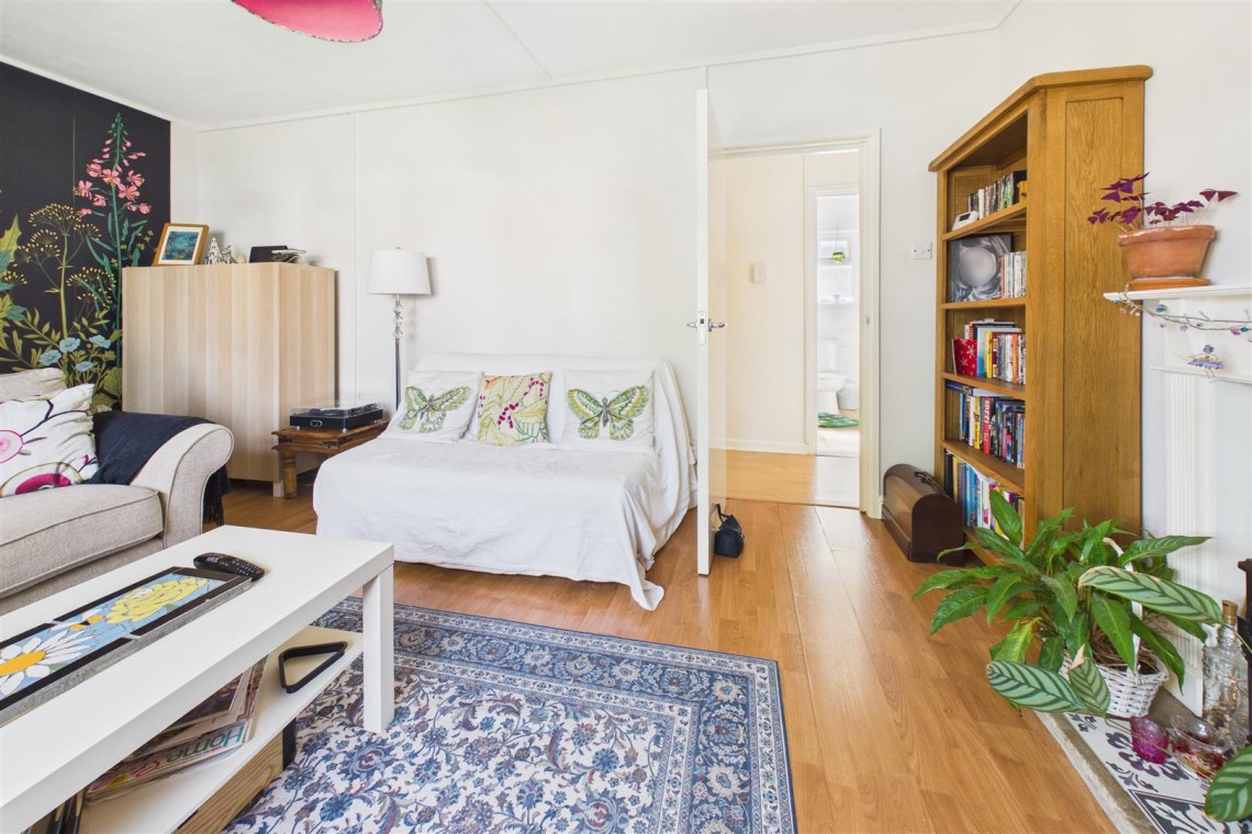 Images for REDUCED FOR AUCTION | HIGHRIDGE BS13