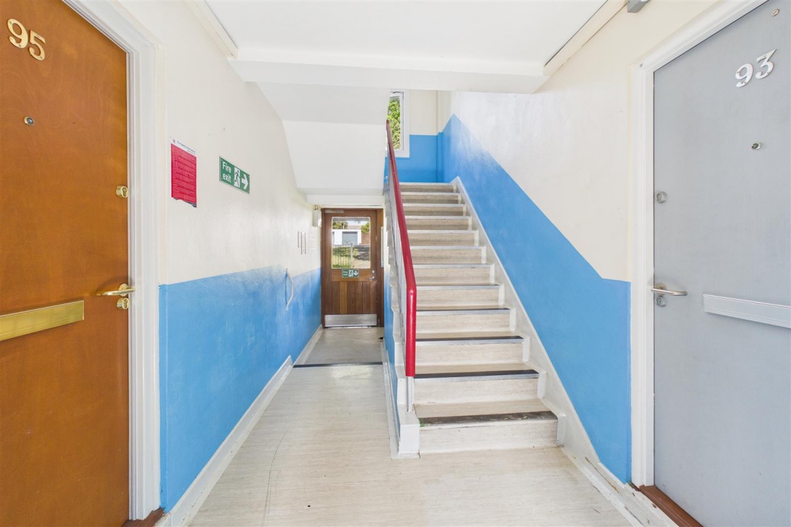 Images for REDUCED FOR AUCTION | HIGHRIDGE BS13
