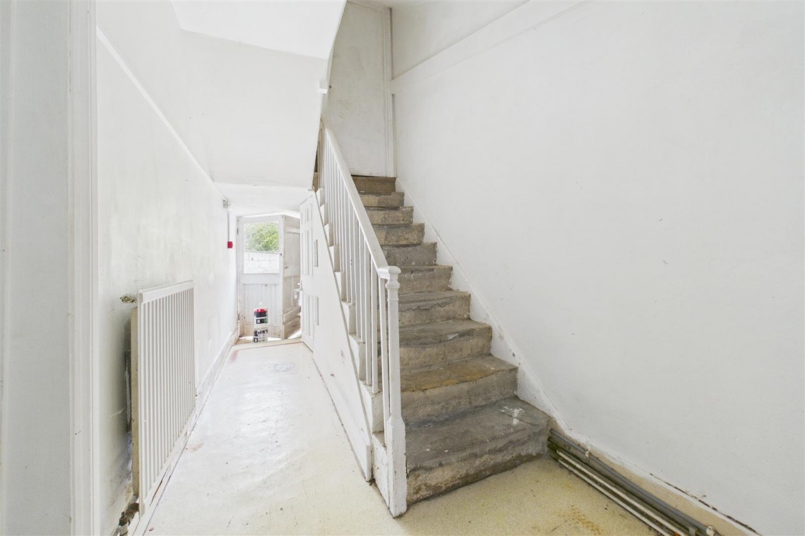 Images for GARDEN FLAT | MODERNISATION | BA1