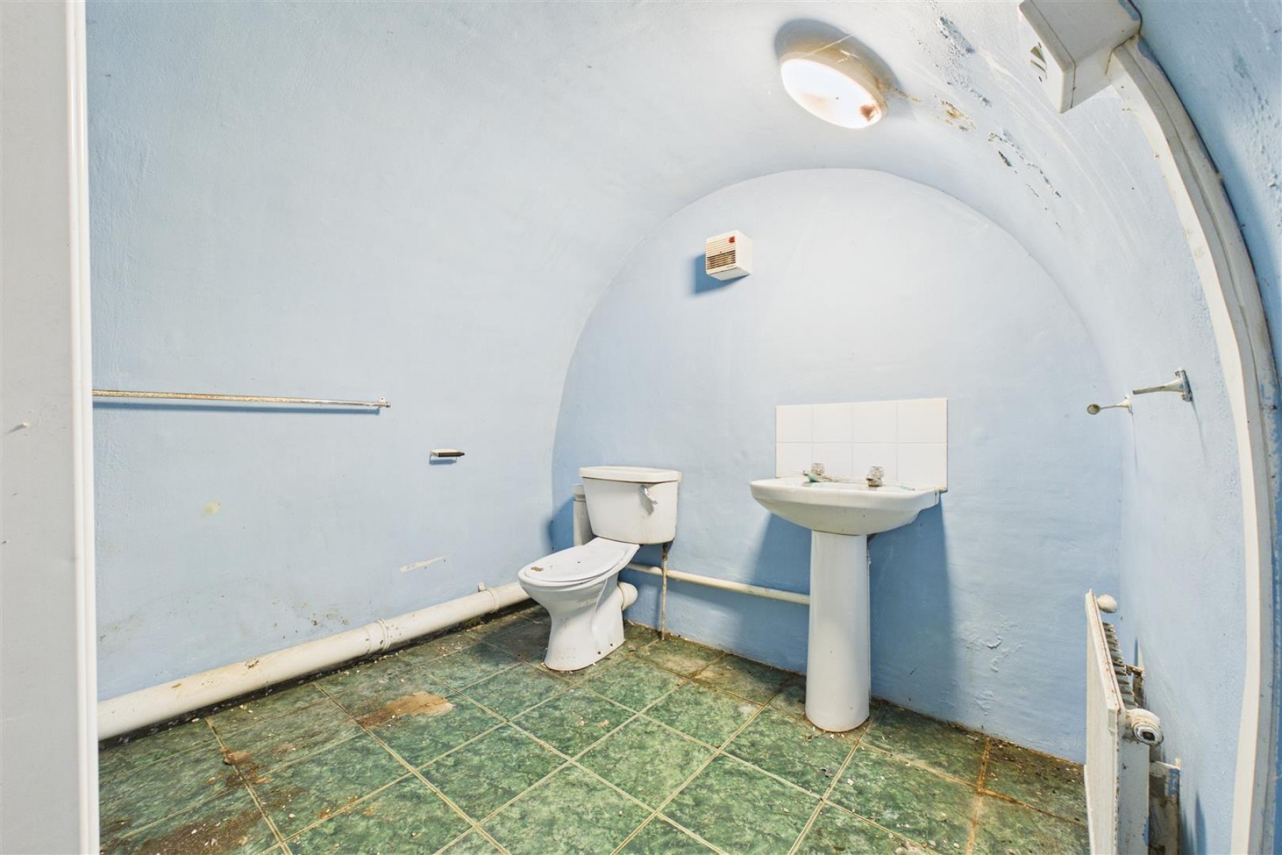 Images for GARDEN FLAT | MODERNISATION | BA1