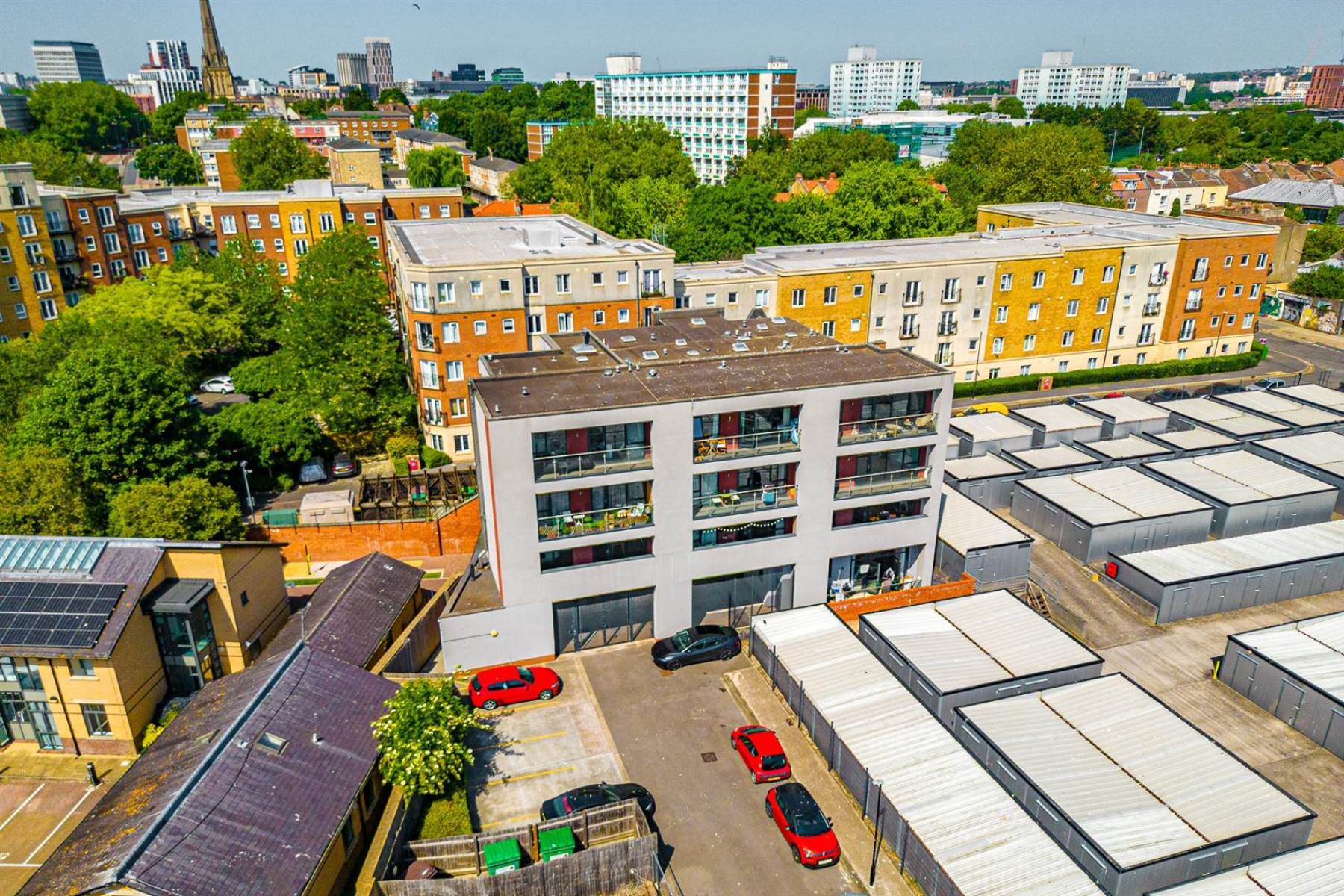 Images for FREEHOLD & GROUND RENT INVESTMENT | BS3
