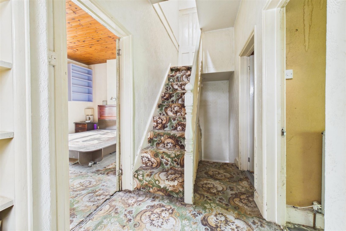 Images for HOUSE FOR MODERNISATION | SALTFORD