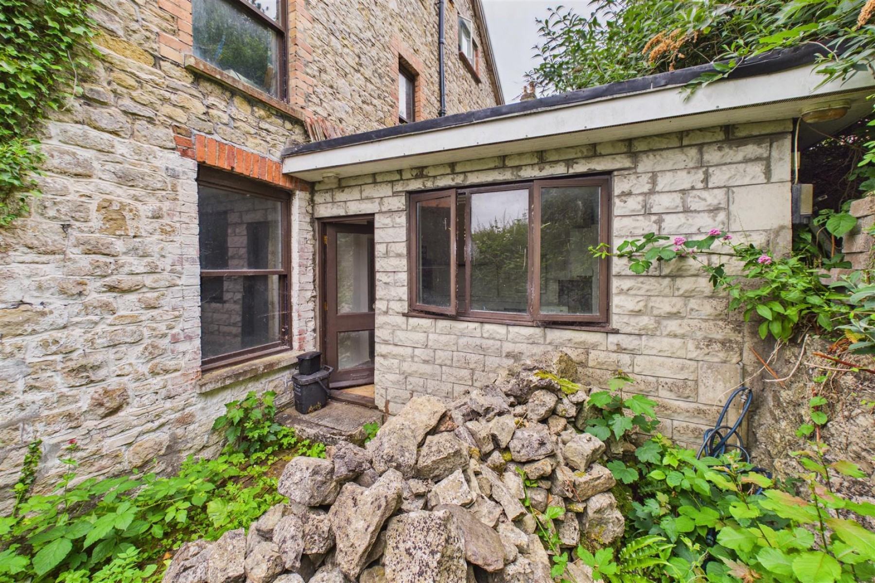 Images for HOUSE FOR MODERNISATION | SALTFORD