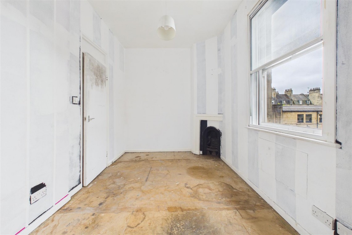Images for FLAT | BASIC UPDATING | BA1