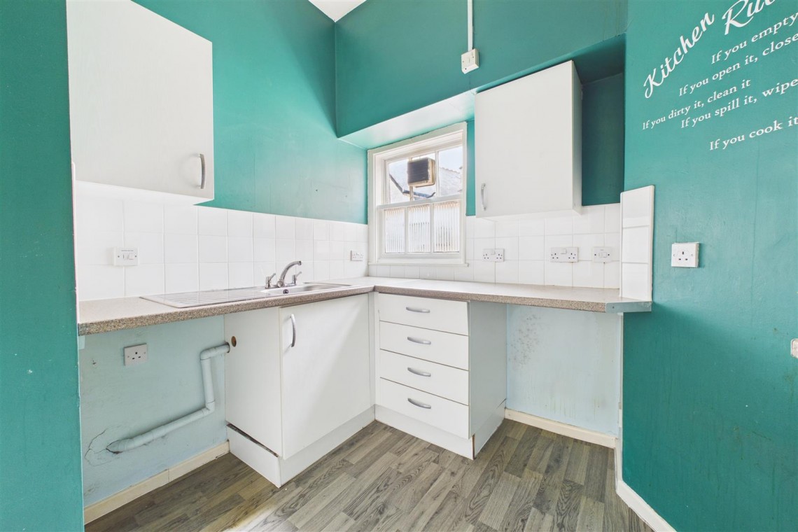 Images for FLAT | BASIC UPDATING | BA1