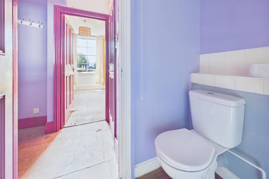 Images for FLAT | BASIC UPDATING | BA1