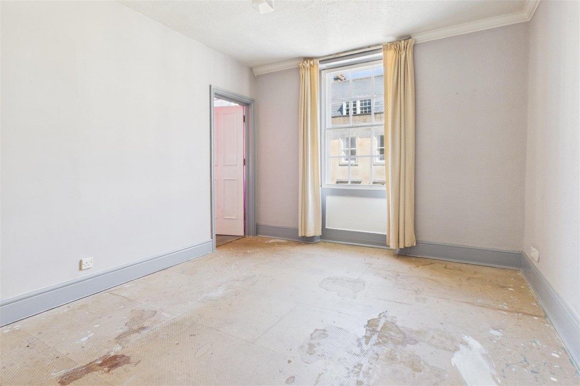 Images for FLAT | BASIC UPDATING | BA1