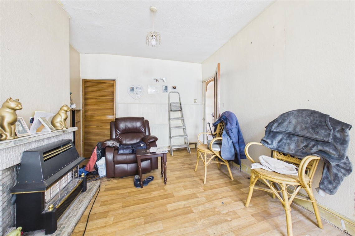 Images for CASH BUYERS ONLY | BS5