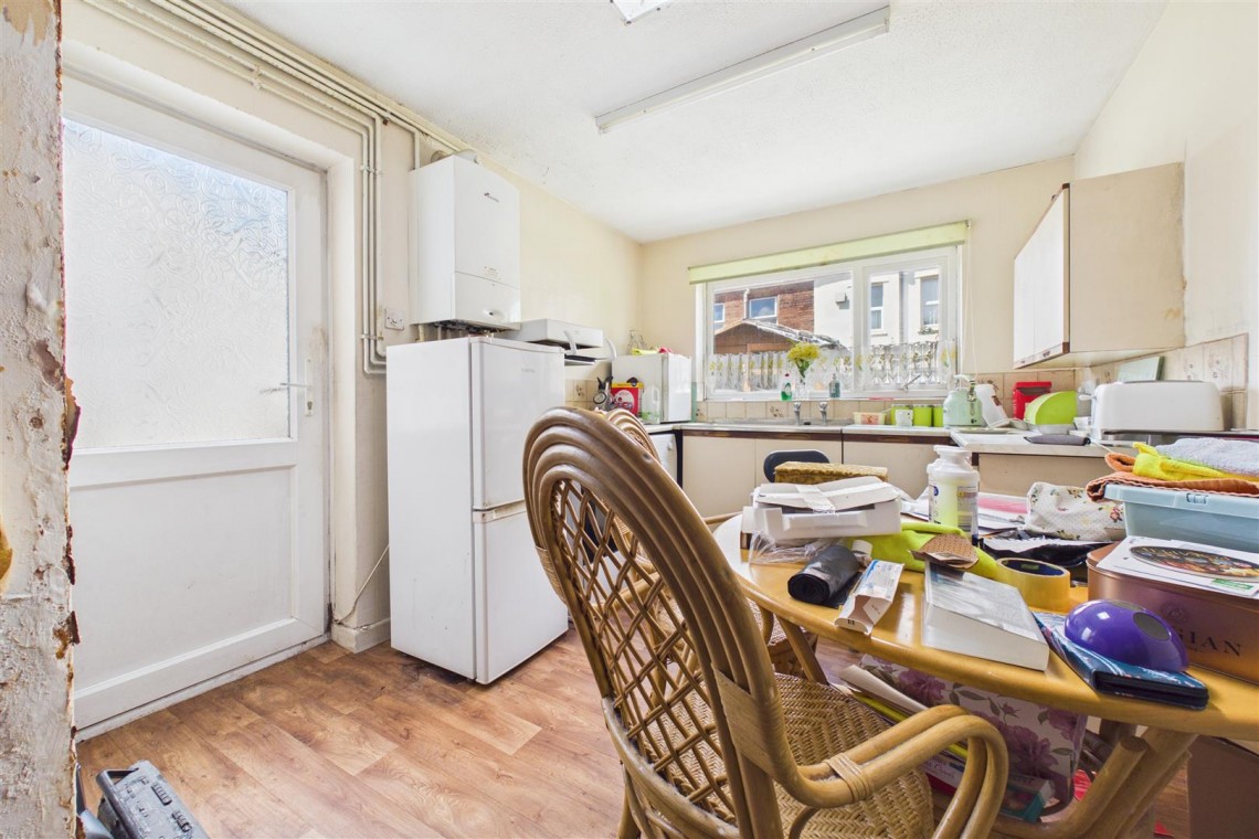 Images for CASH BUYERS ONLY | BS5