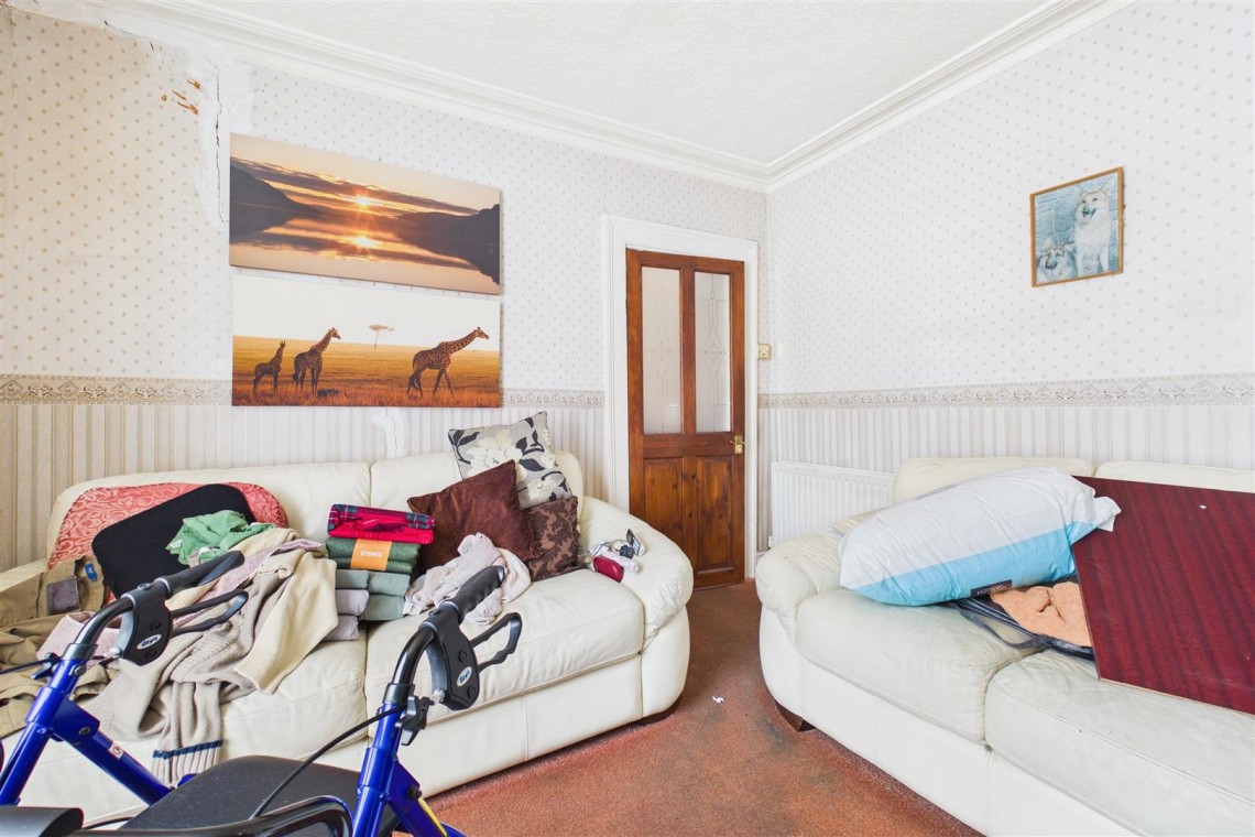 Images for CASH BUYERS ONLY | BS5