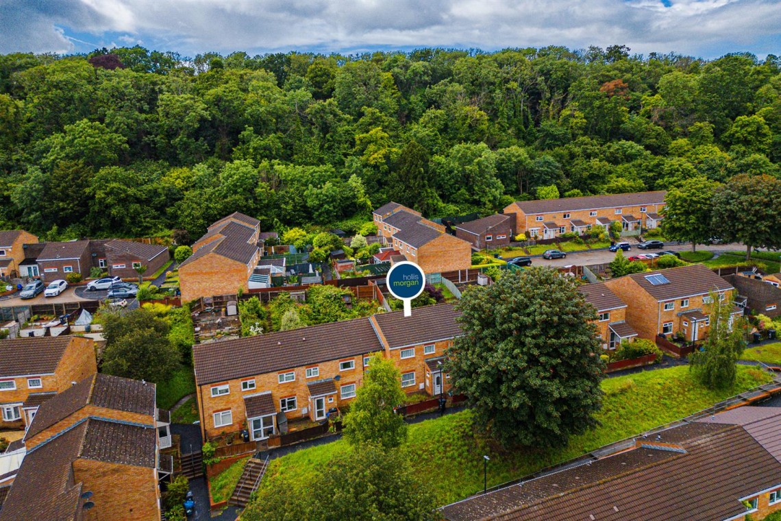 Images for REDUCED FOR AUCTION | COOMBE DINGLE