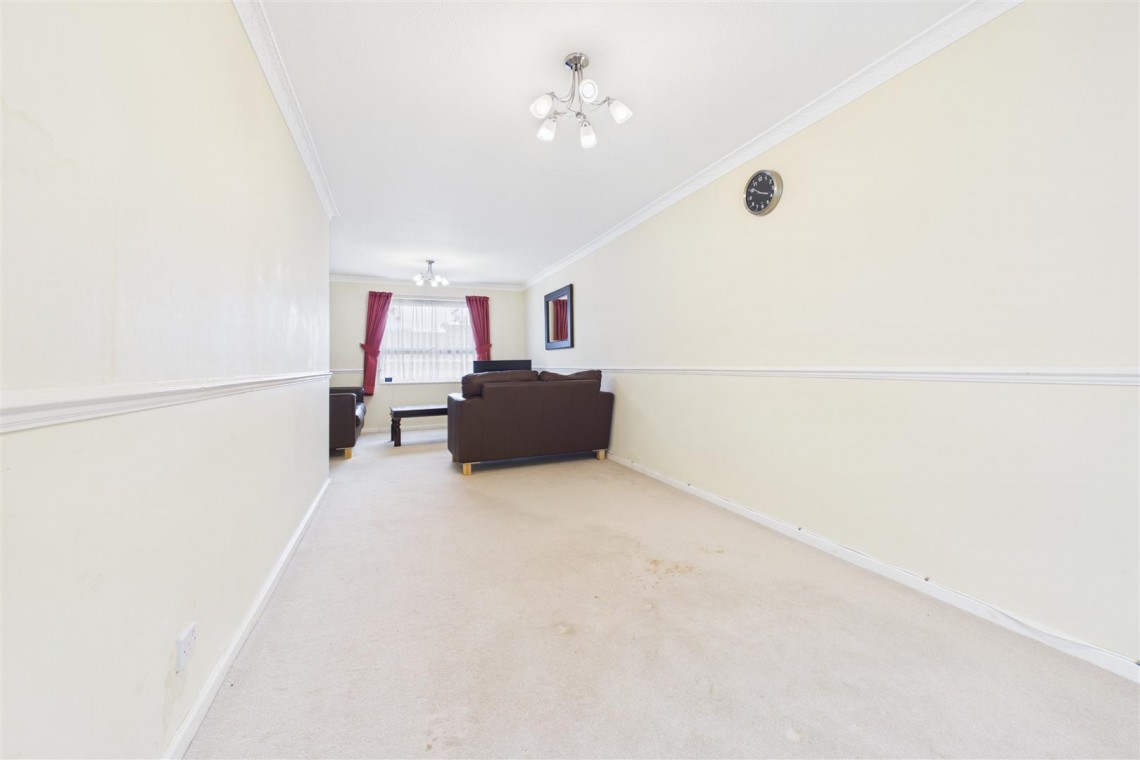 Images for REDUCED FOR AUCTION | COOMBE DINGLE