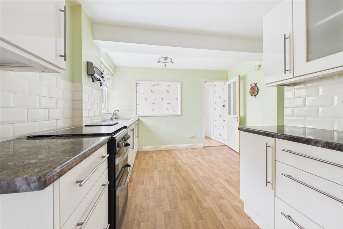 Images for HOUSE WITH POTENTIAL | HENGROVE BS14