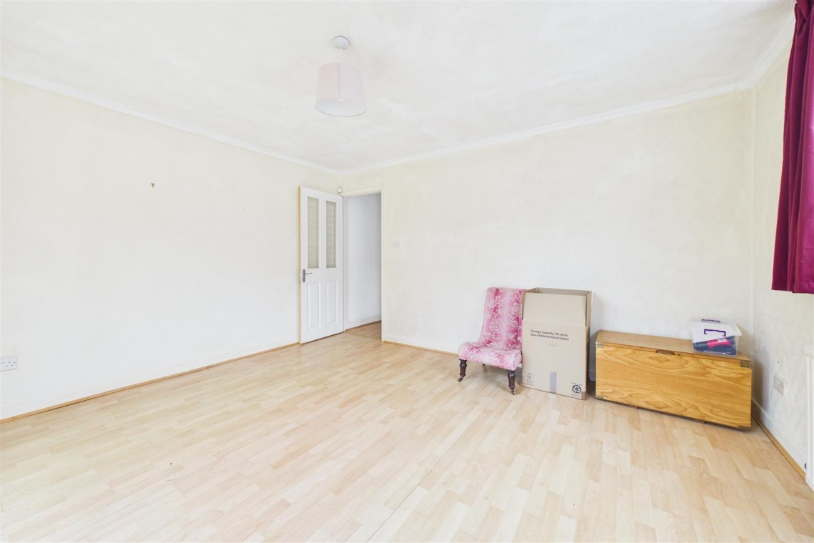 Images for HOUSE WITH POTENTIAL | HENGROVE BS14