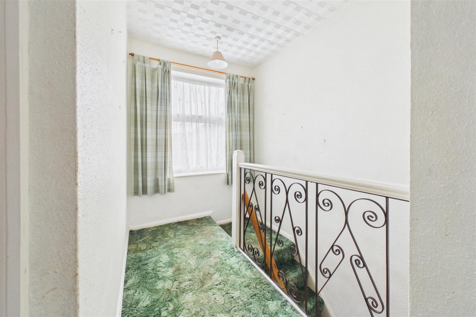 Images for HOUSE WITH POTENTIAL | HENGROVE BS14
