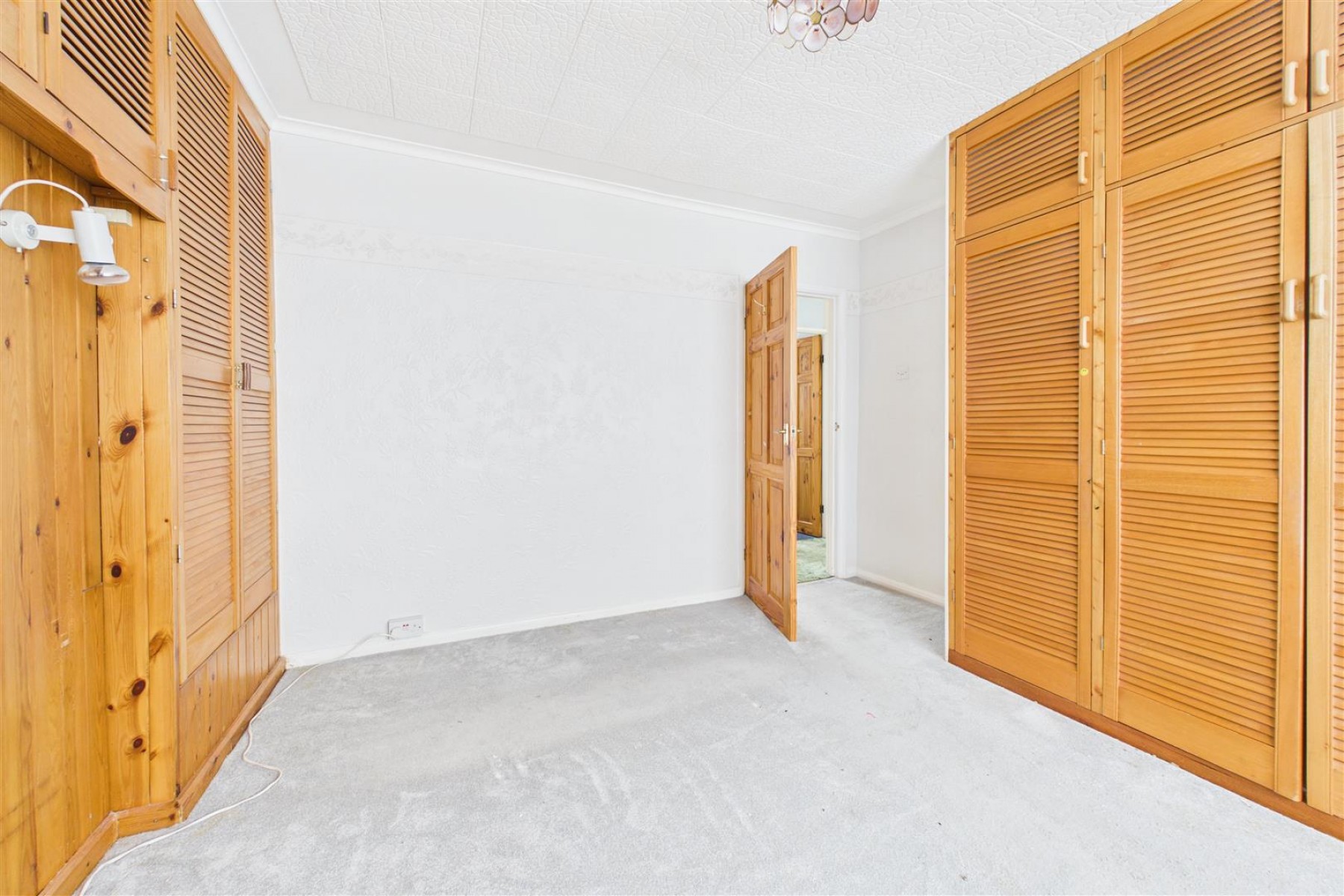 Images for HOUSE WITH POTENTIAL | HENGROVE BS14