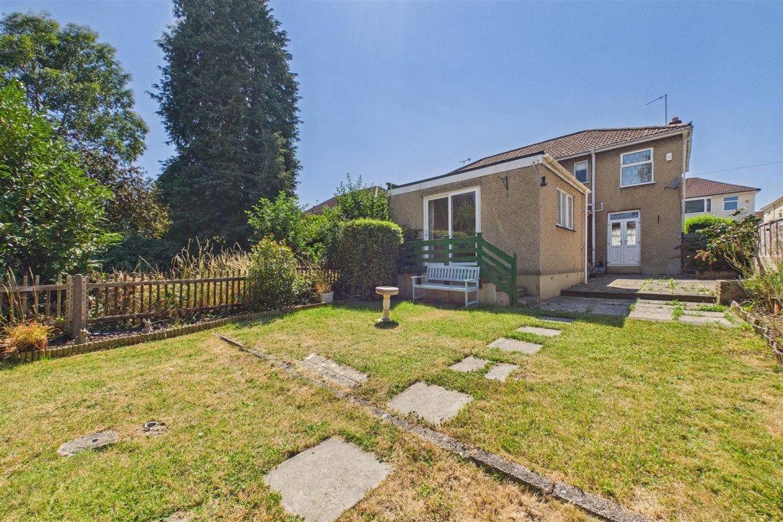 Images for HOUSE WITH POTENTIAL | HENGROVE BS14