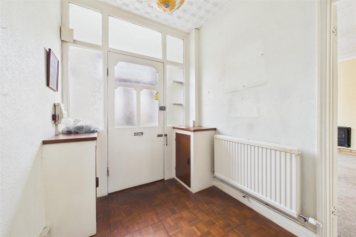 Images for HOUSE WITH POTENTIAL | HENGROVE BS14