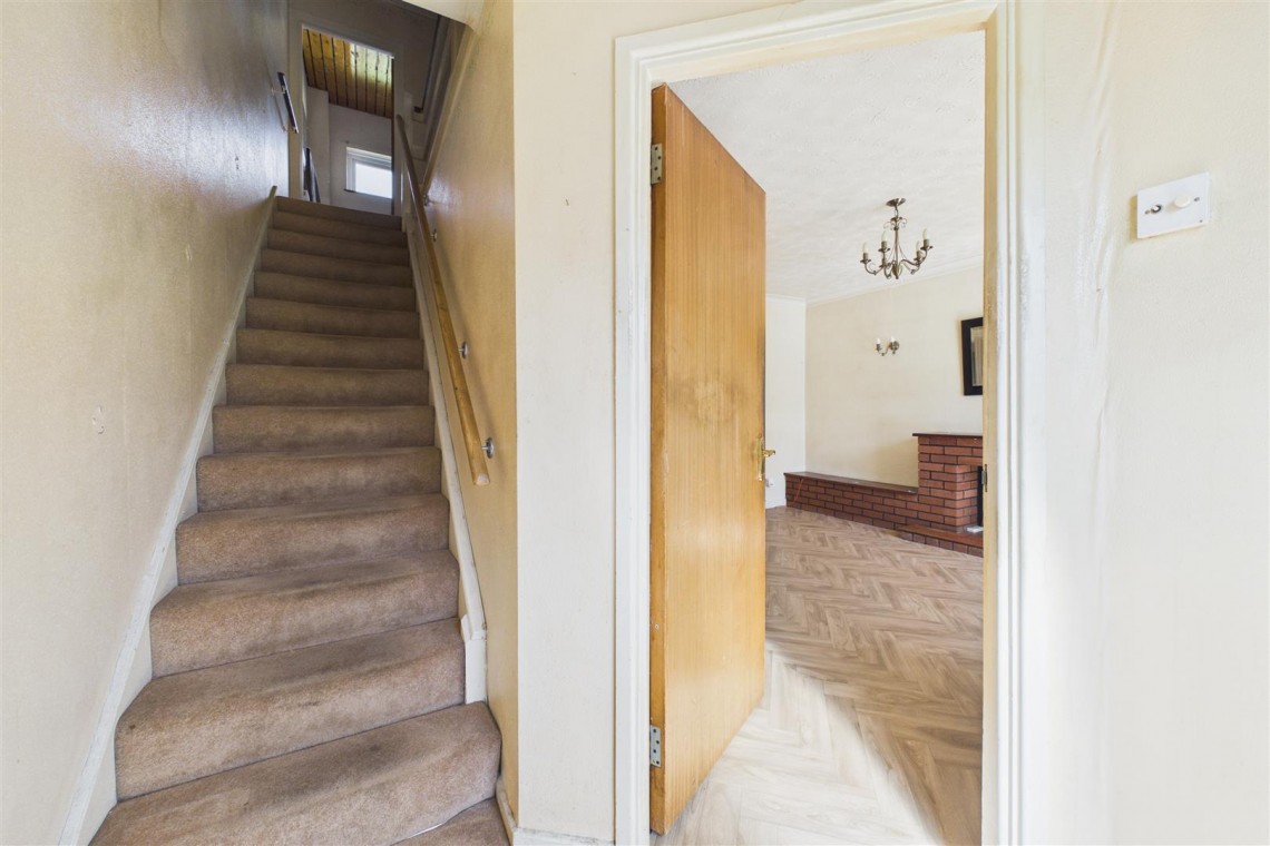 Images for HOUSE | UPDATING | KINGSWOOD