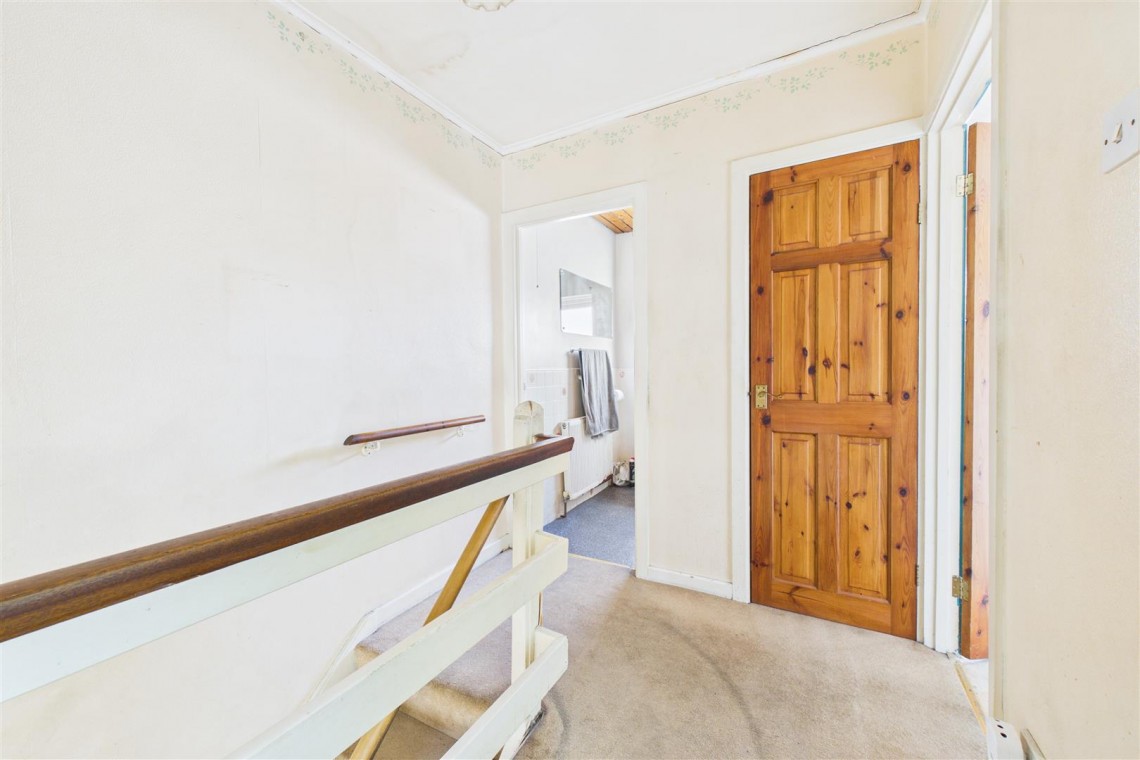 Images for HOUSE | UPDATING | KINGSWOOD