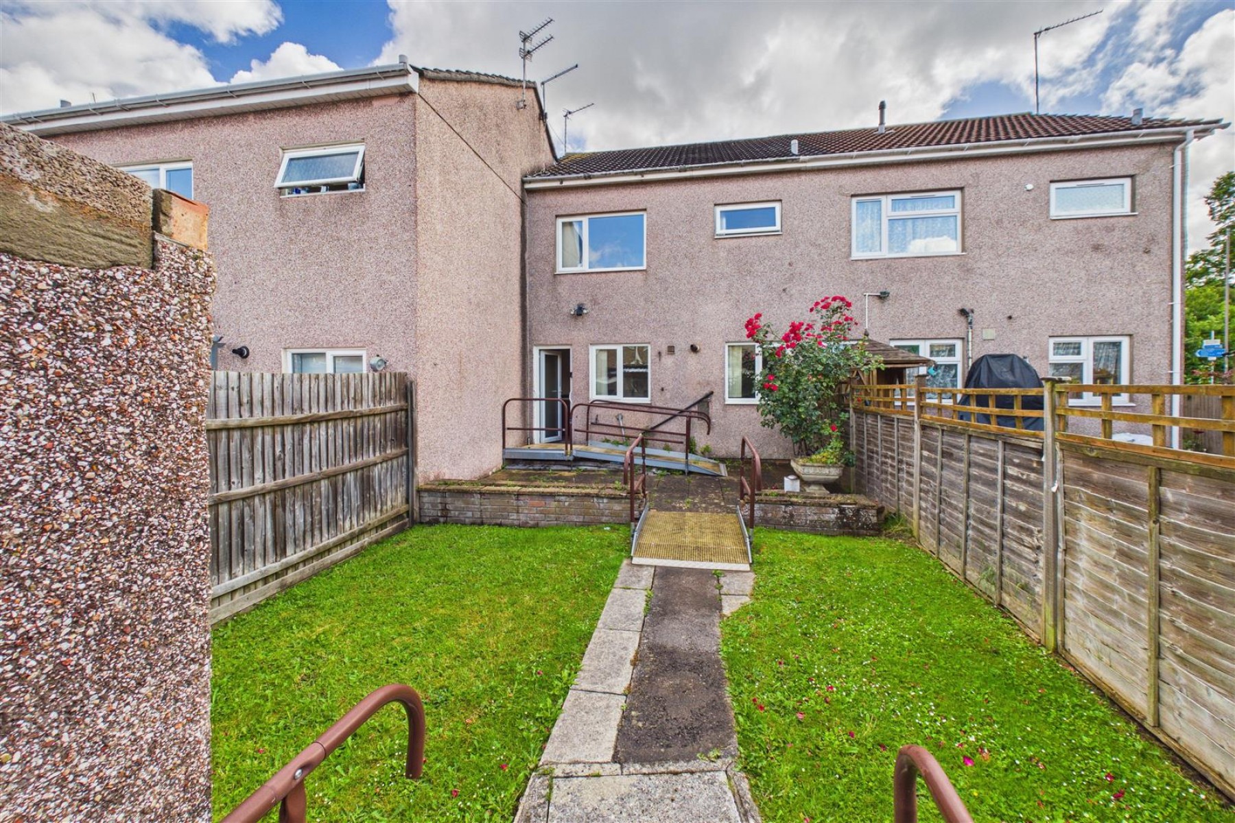 Images for HOUSE | UPDATING | KINGSWOOD