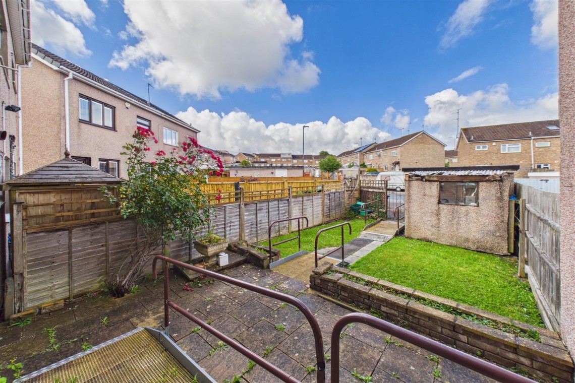 Images for HOUSE | UPDATING | KINGSWOOD