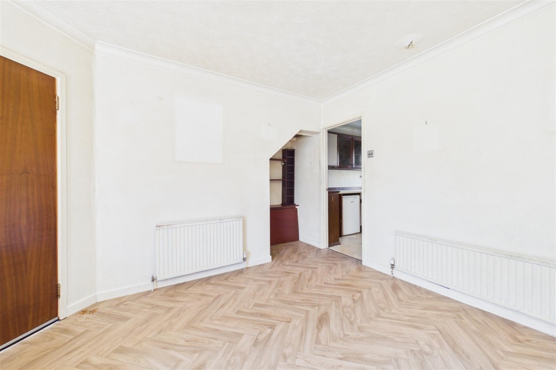 Images for HOUSE | UPDATING | KINGSWOOD
