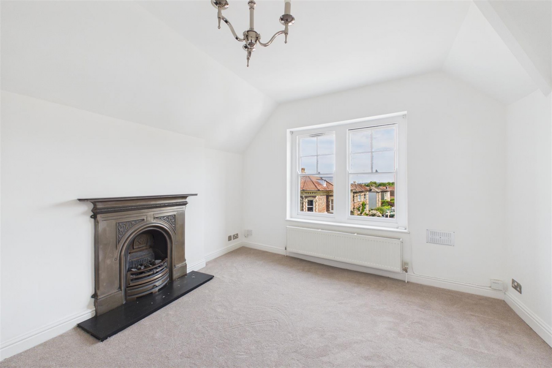 Images for Hampton Road, Redland