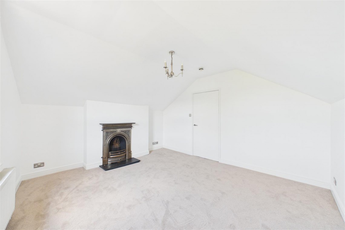 Images for Hampton Road, Redland