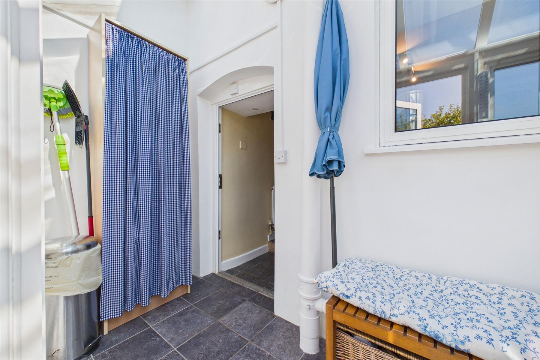 Images for COTTAGE | MINCHAMPTON