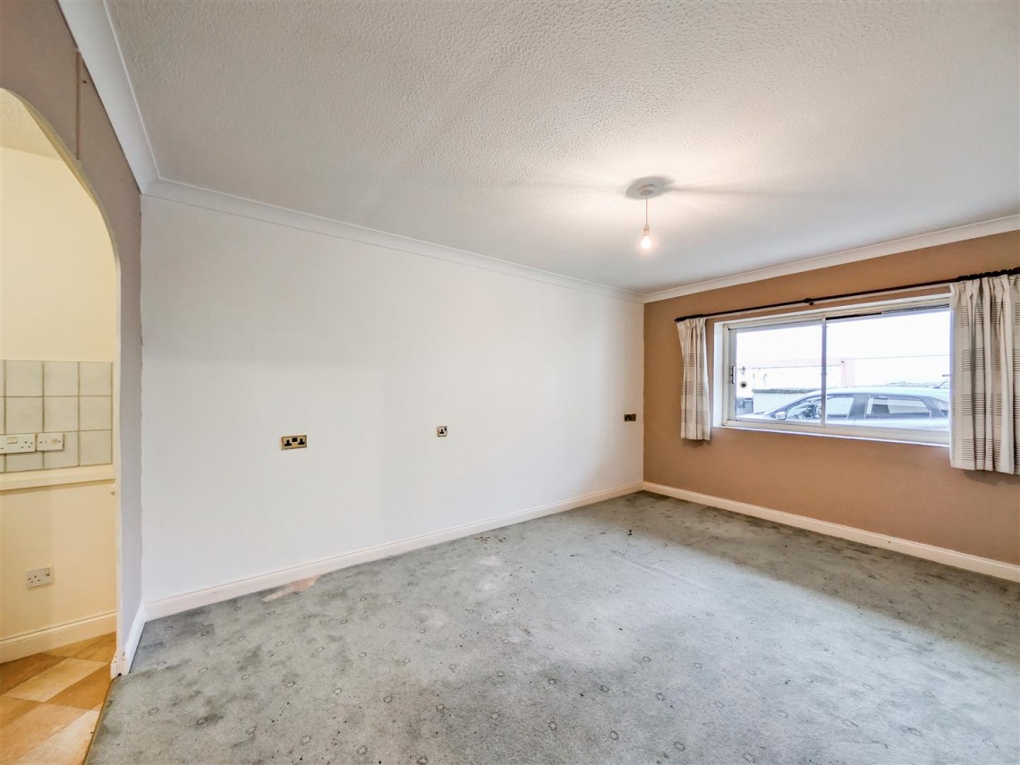 Images for FLAT + FREEHOLD | DAWES COURT TQ4