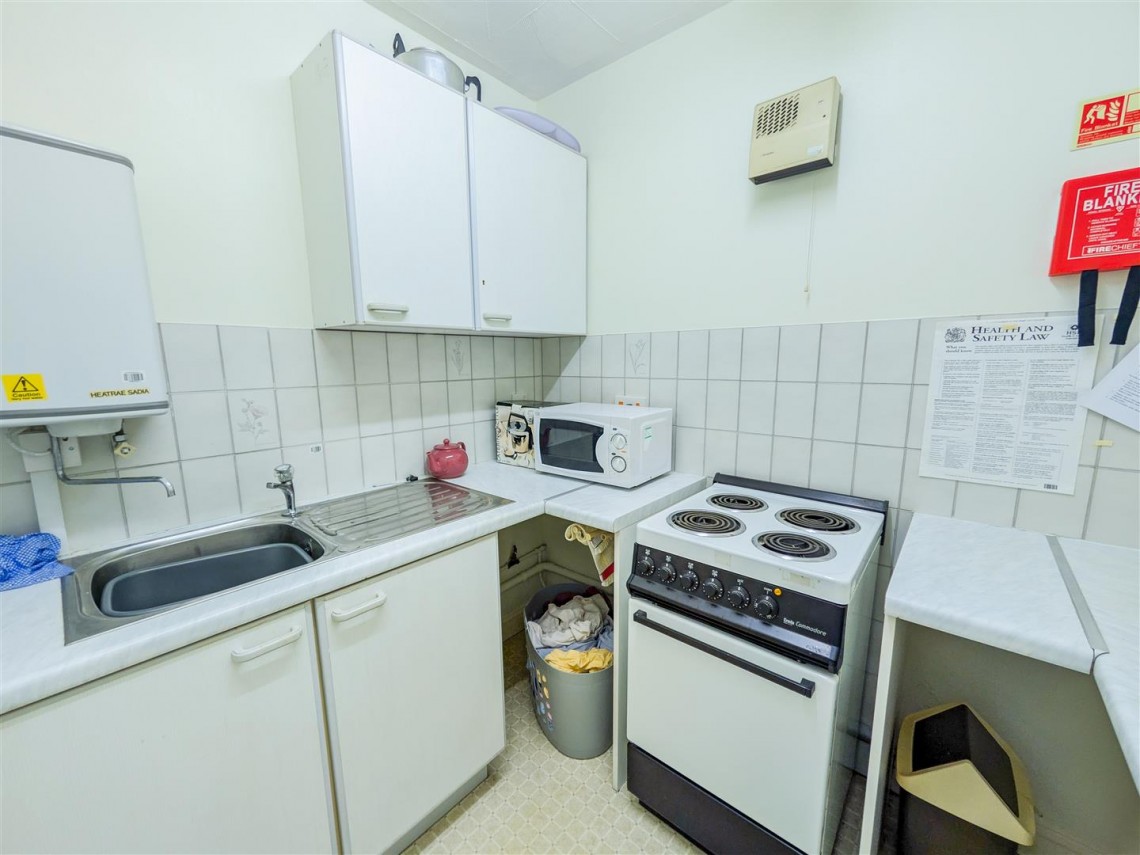 Images for FLAT + FREEHOLD | DAWES COURT TQ4