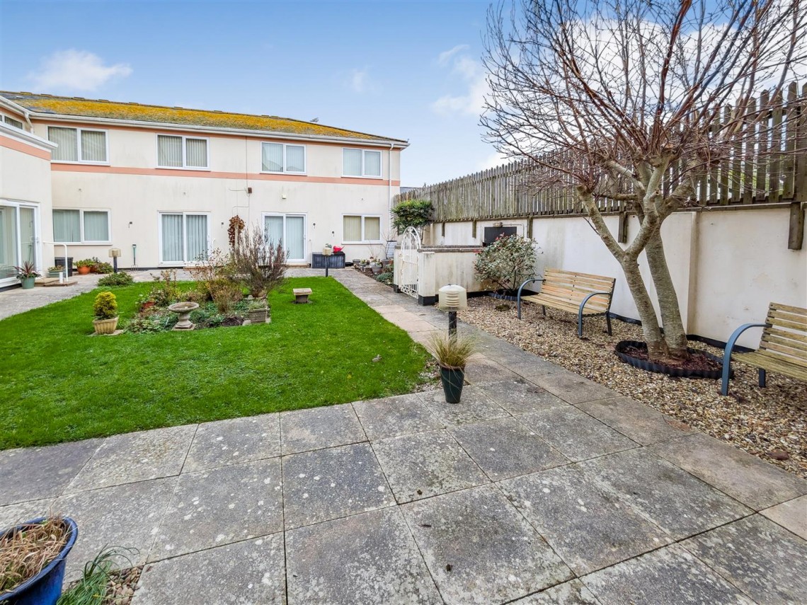 Images for FLAT + FREEHOLD | DAWES COURT TQ4