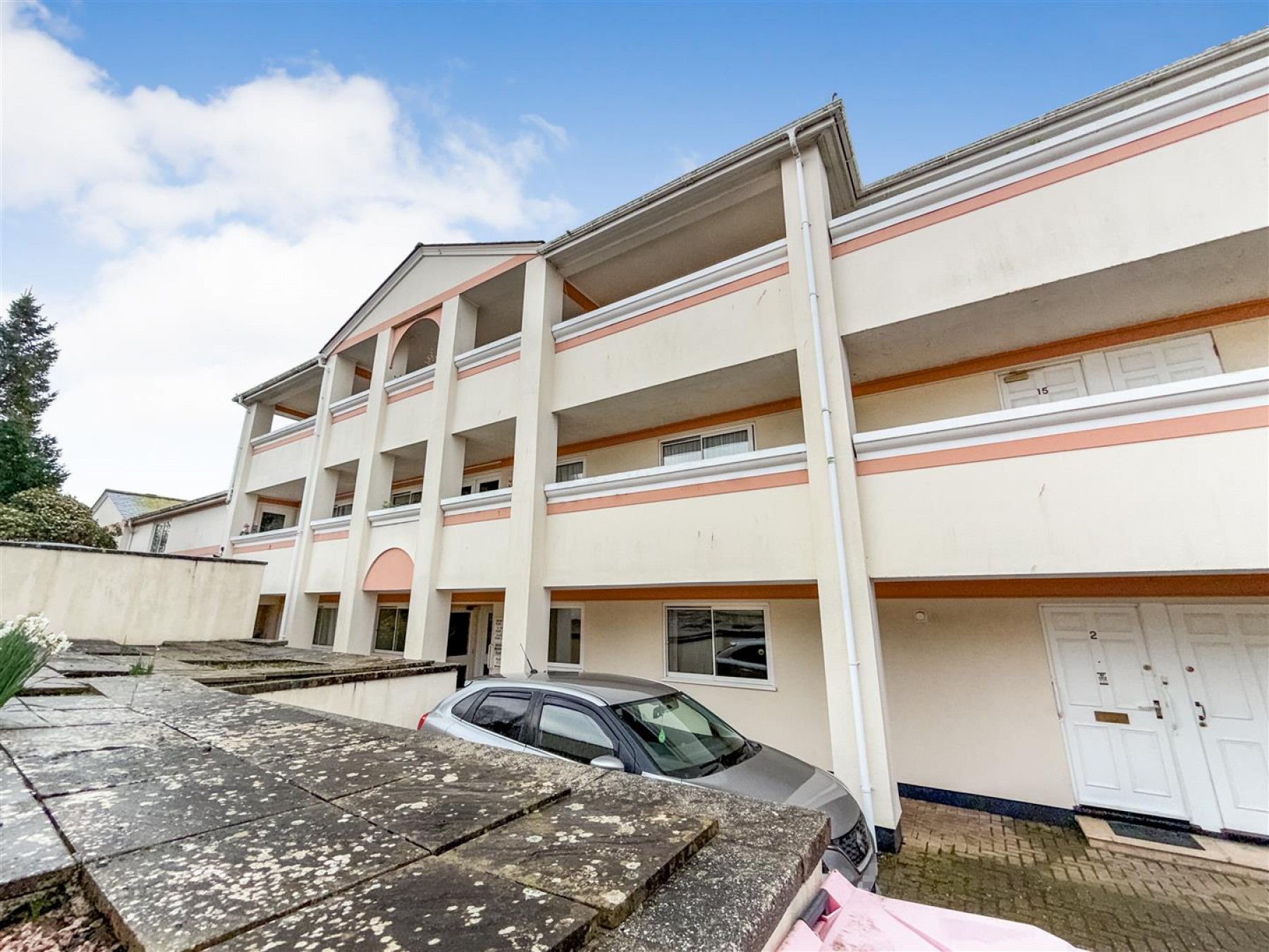 Images for FLAT + FREEHOLD | DAWES COURT TQ4