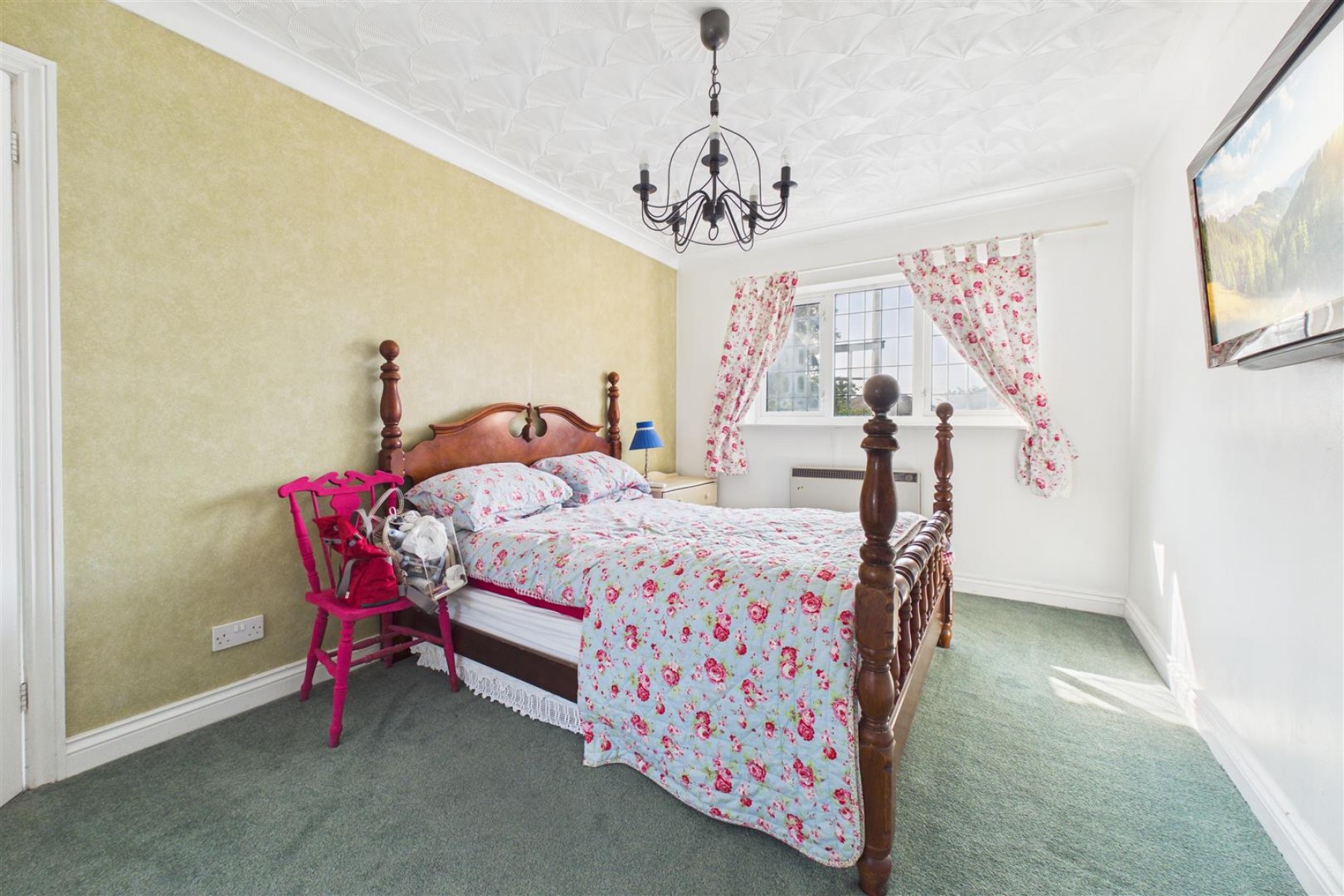 Images for DETACHED HOUSE SET BACK FROM ROAD | BS34