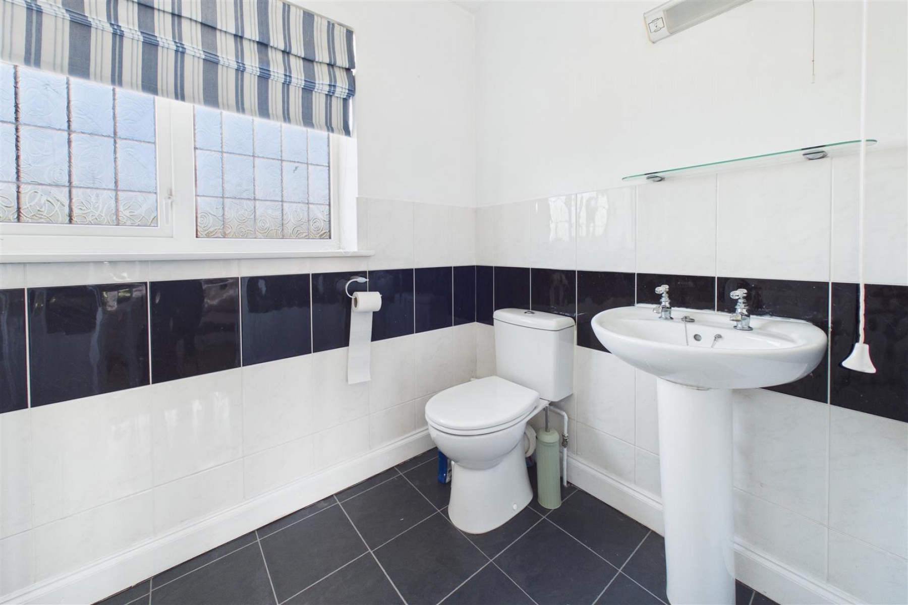Images for DETACHED HOUSE SET BACK FROM ROAD | BS34